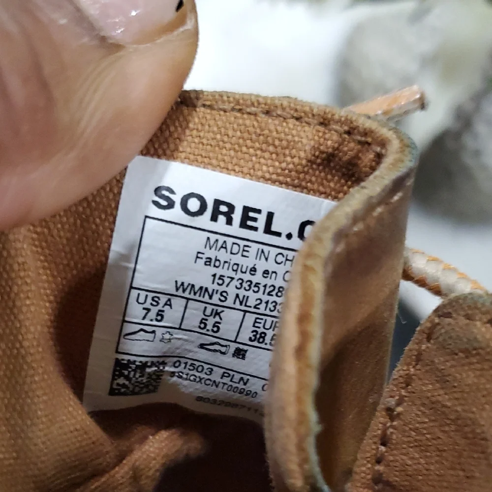Sorel Women's Brown and Black Lace-Up Shoes - Picture 10 of 11